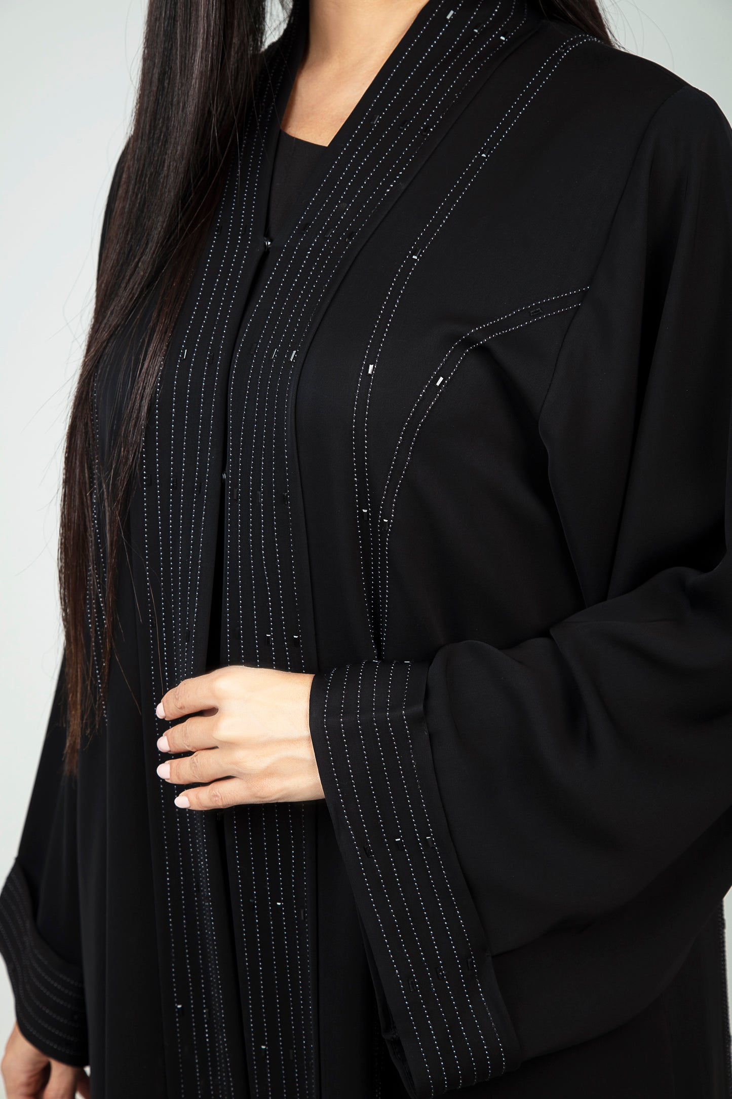 Front Design Detail Abaya