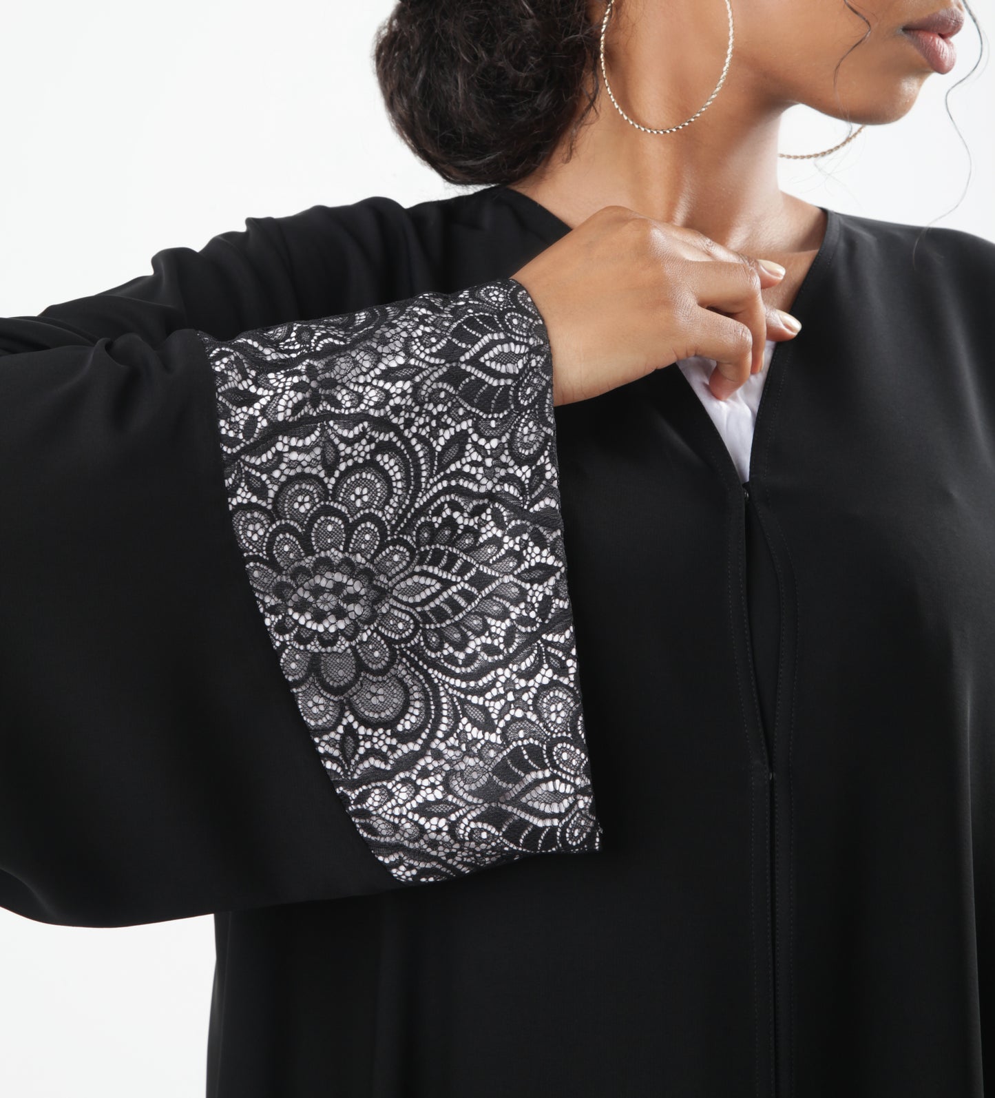 Black Sided Design Abaya