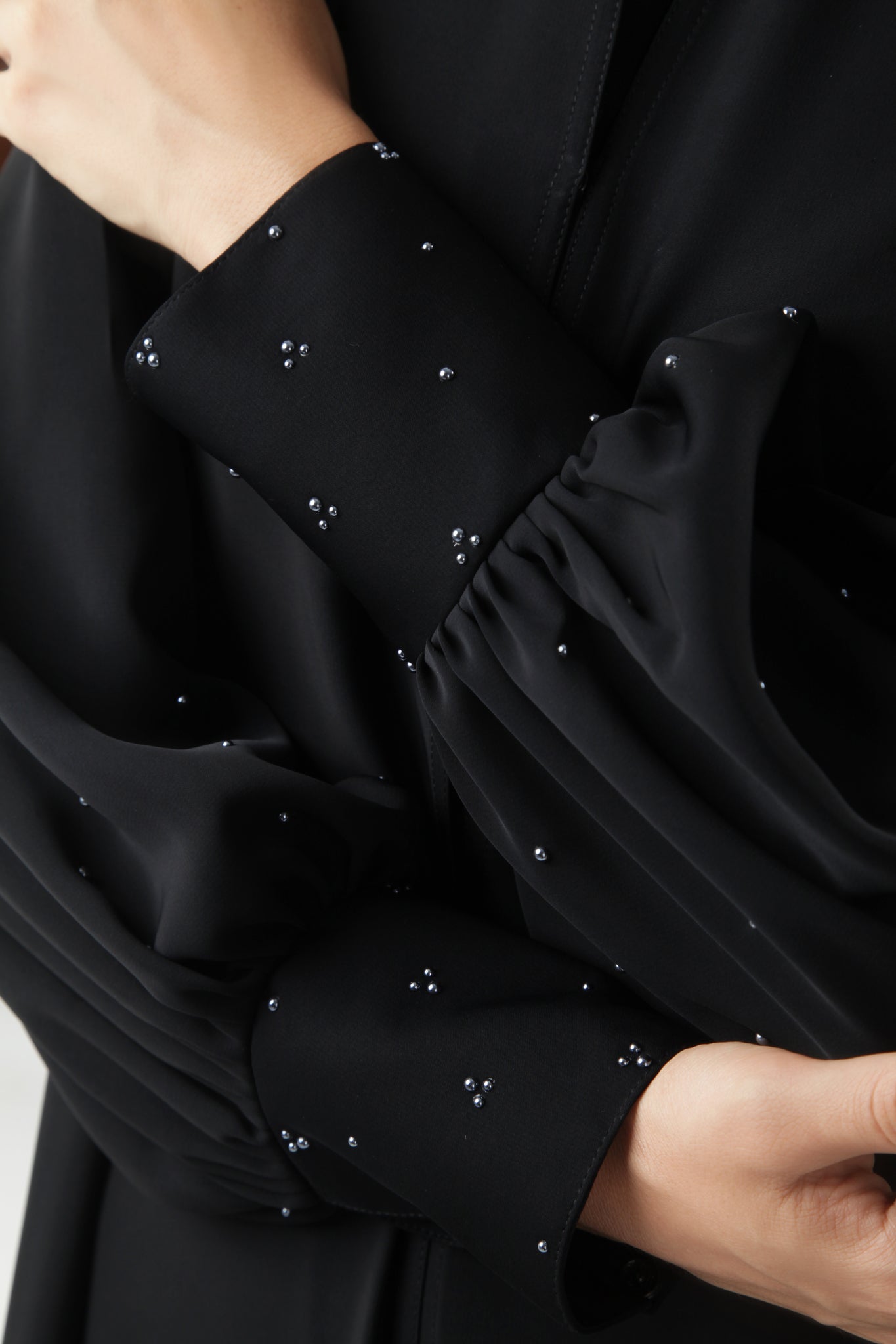 Black Abaya Modest With Sleeves Design